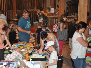 Kinderflohmarkt im Hefterstadel 2016