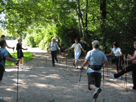 Sport im Urlaub - genial vital Nordic Walking in Grassau., © Tourist-Information Grassau