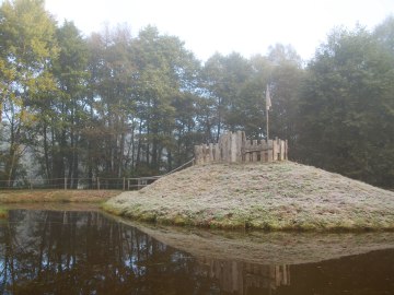 Biberburg am Moorerlebnisweg, © Museum Salz und Moor / Stefan Kattari