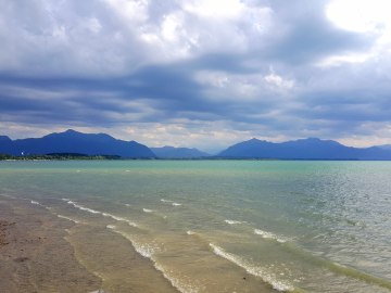 Wellengang Chiemsee, © Janine Kather