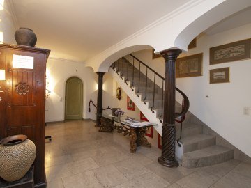 Eingangsbereich der Villa, © Tourist-Information Grassau | Hammerdinger