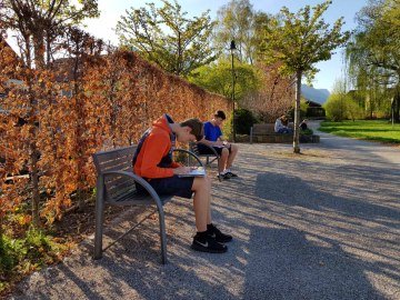 Schreiben im Park, © GM Grassau / Poebing &amp; Illner
